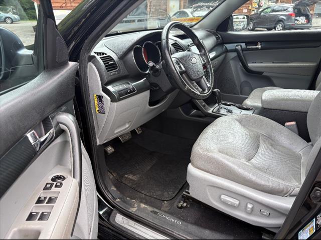 2011 Kia Sorento SX