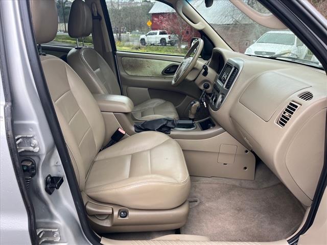 2005 Ford Escape Limited