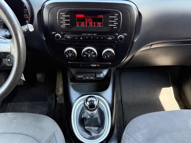 2015 Kia Soul Base