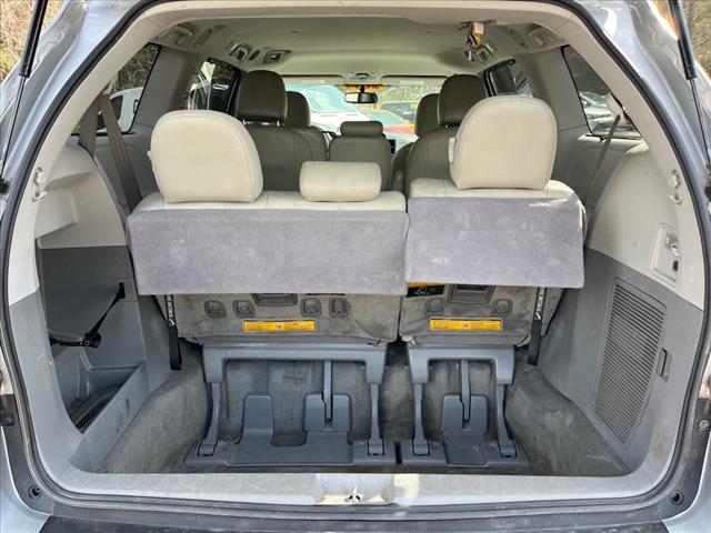 2014 Toyota Sienna LE 8-Passenger
