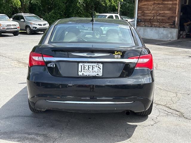2012 Chrysler 200 Limited