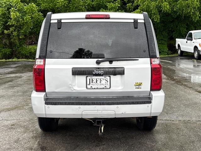 2006 Jeep Commander Base