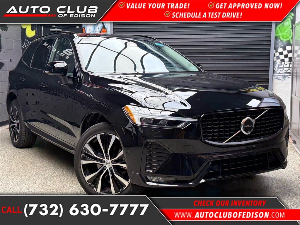 2024 Volvo XC60 B5 Plus Dark Theme AWD