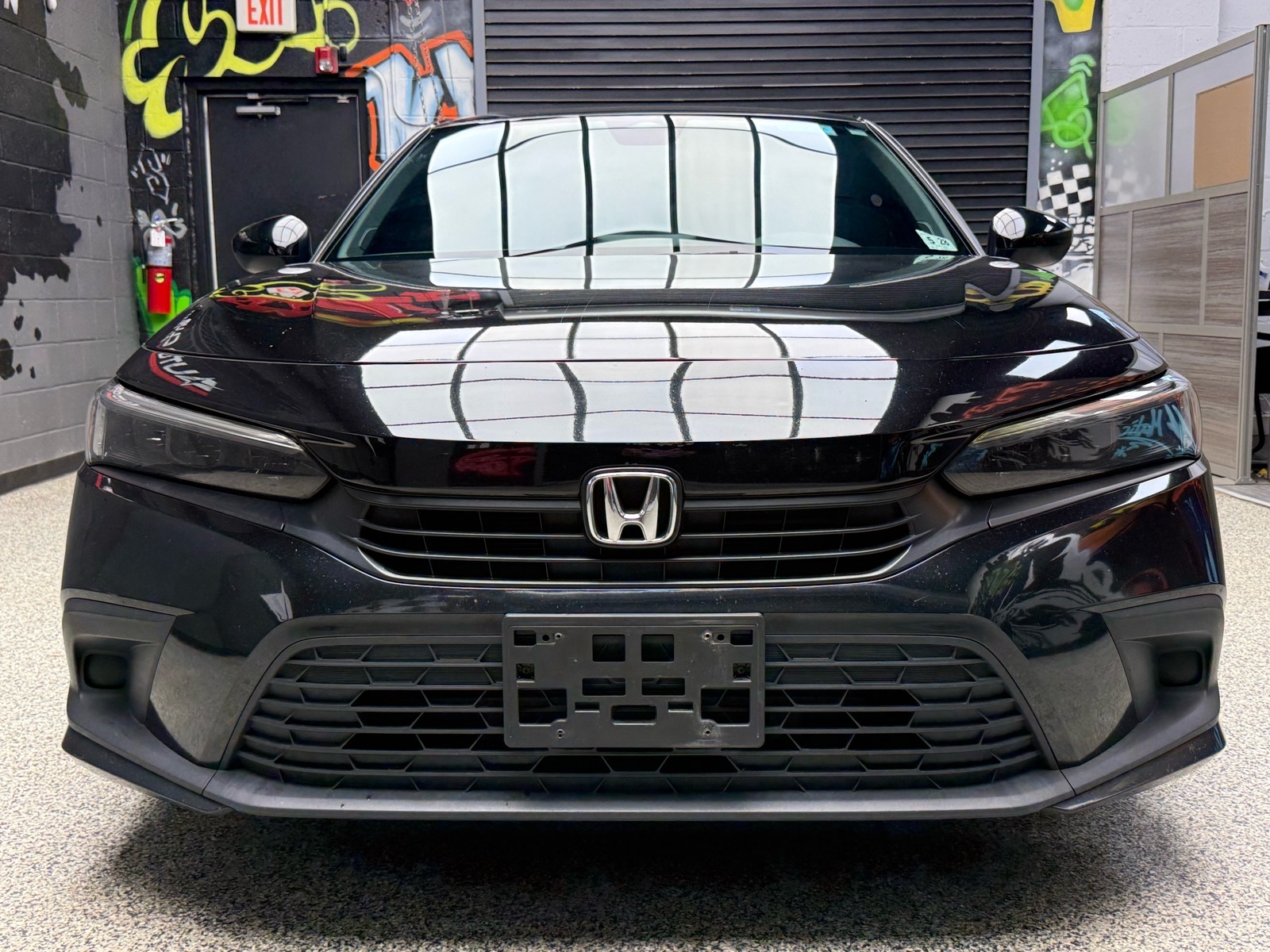 View vehicle photo 2