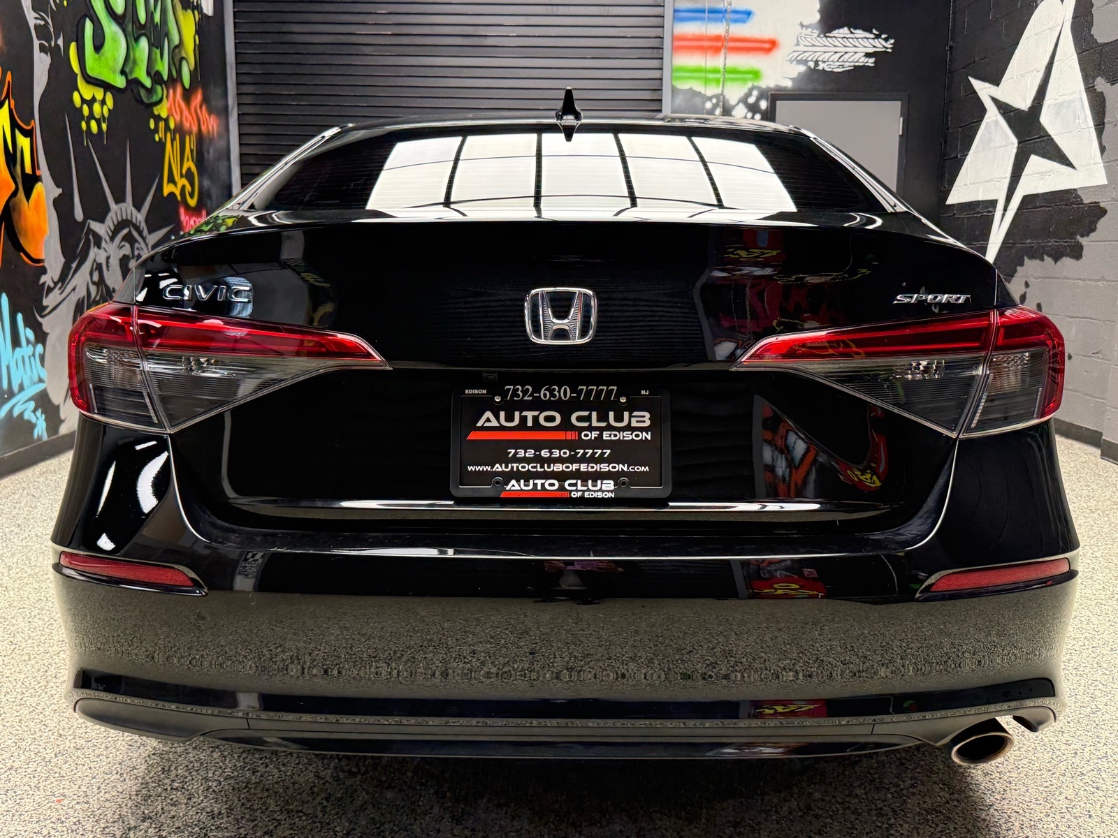 View vehicle photo 5