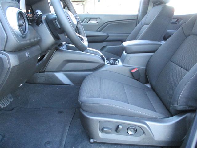 2025 Chevrolet Colorado LT