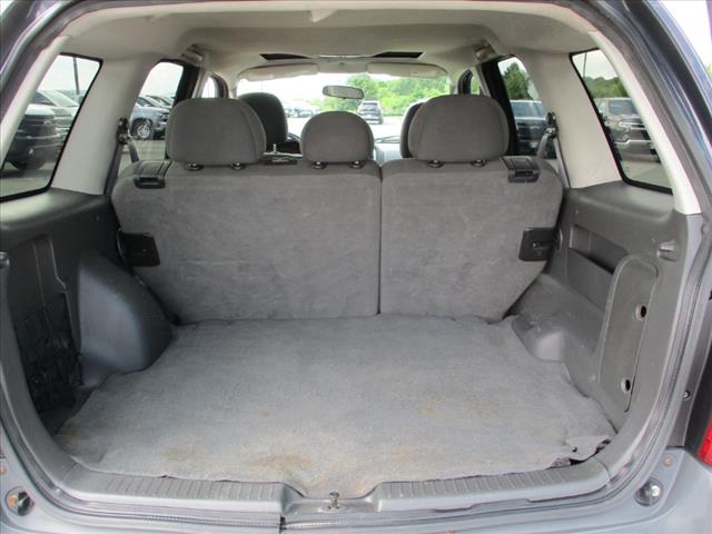 2006 Mazda Tribute i