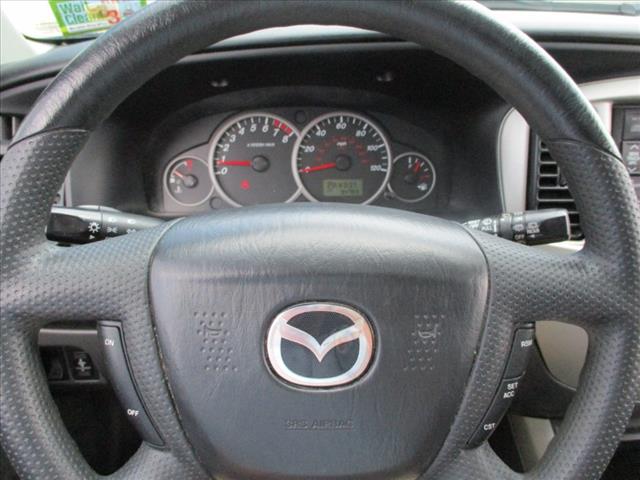2006 Mazda Tribute i