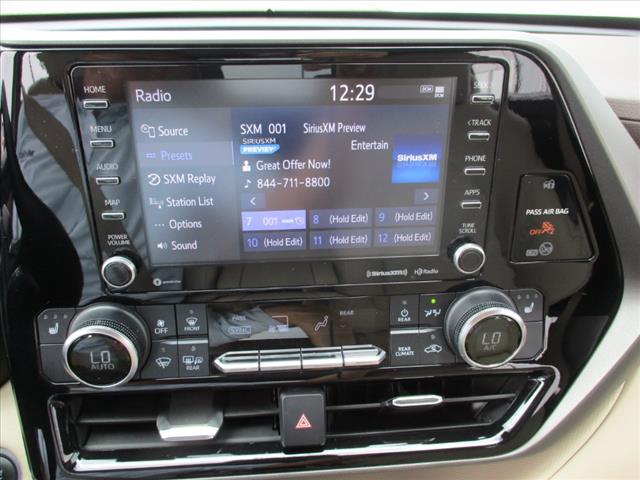 2021 Toyota Highlander XLE