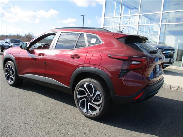 2025 Chevrolet Trax RS