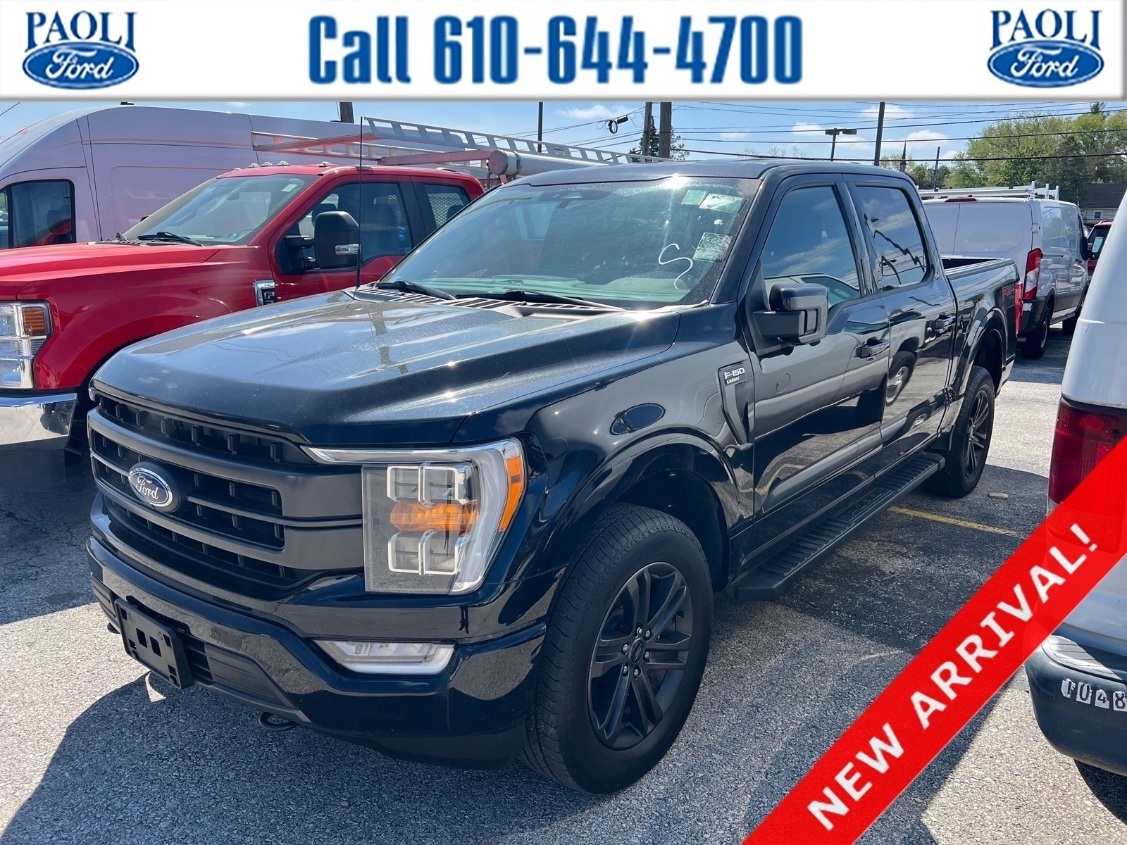Agate Black (um) 2022 Ford F-150 Lariat SuperCrew 4WD Pickup Truck Four-Wheel Drive Automatic