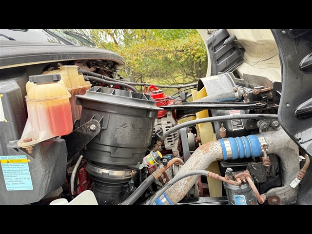 2019 Freightliner M2 / DRY Other:2927