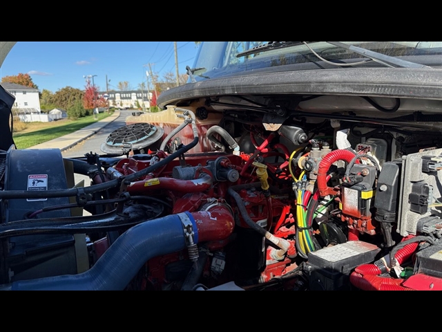 2019 Freightliner M2 / DRY Other:2925