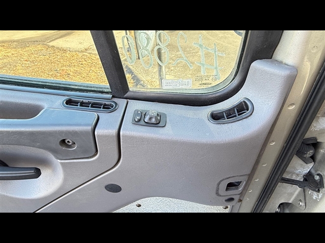 2017 freigthliner M2 / DRY Other:2935