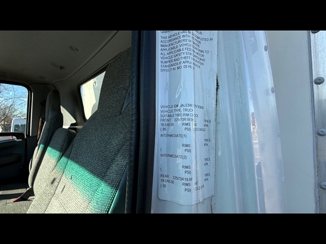 2022 Isuzu NRR / DRY Other:2936