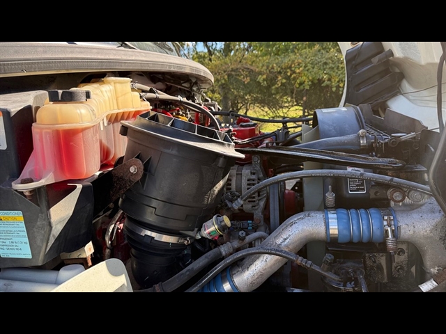 2019 Freightliner M2 / DRY Other:2925