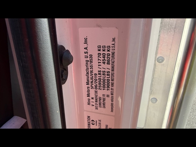 2020 Hino 268 / DRY Other:2919