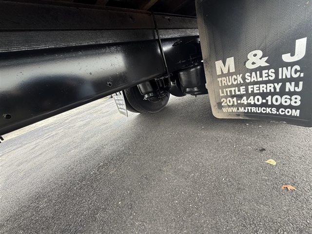 2018 Freighltiner M2 / DRY:2984