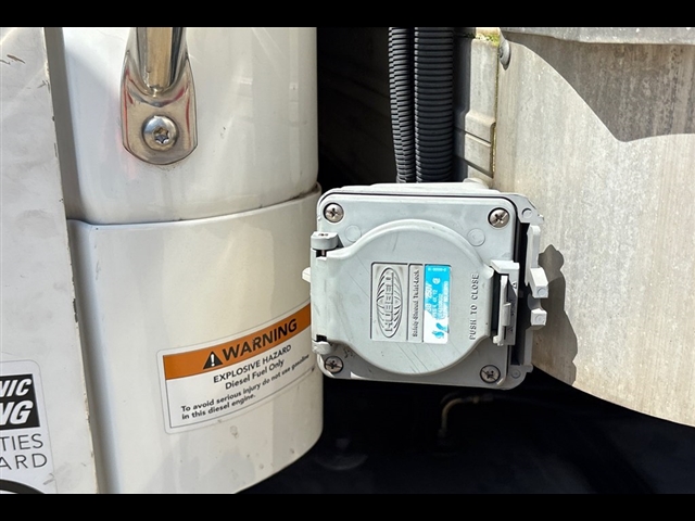 2020 Freightliner M2 / REEFER Other:2931