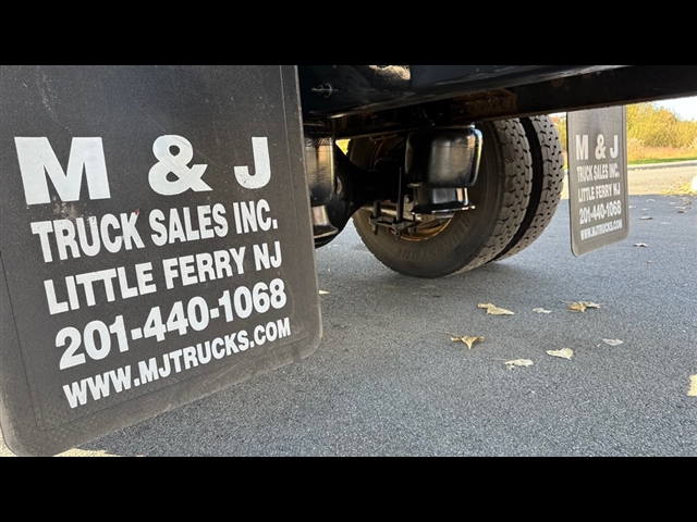 2019 Freightliner M2 / DRY Other:2925