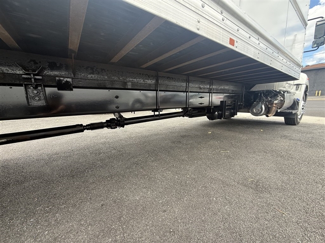 2020 Hino 268 / DRY:2986
