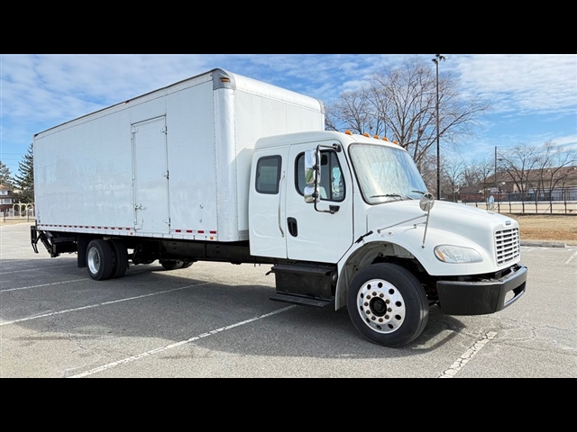 2023 Freightliner M2/ CREW CAB:2941