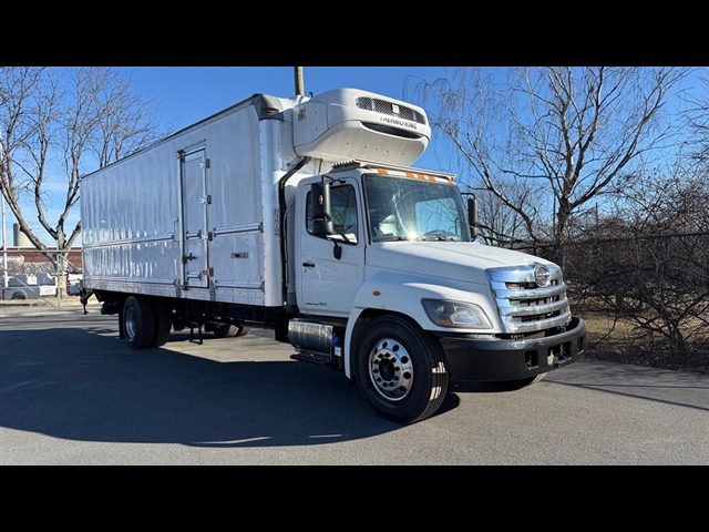 2019 Hino 268 / REEFER:2943