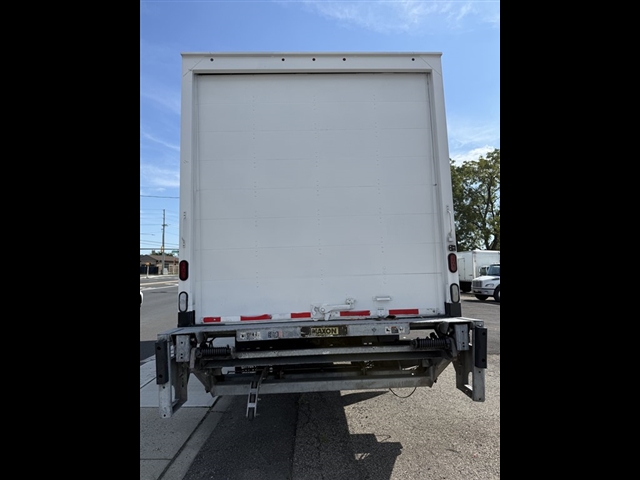 2020 Hino 268 / DRY:2979