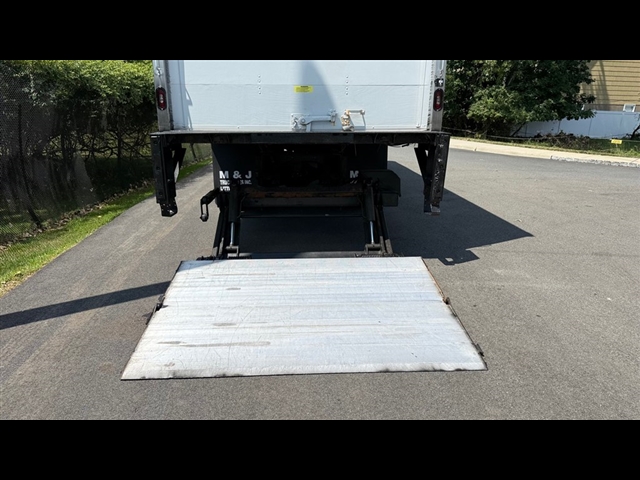 2018 Freightliner M2 / DRY:2965