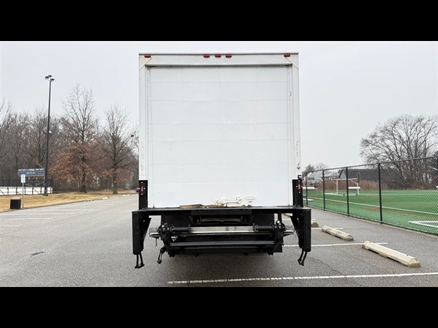 2018 Freightliner M2 / DRY:2947