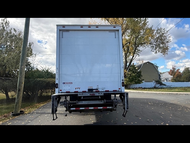 2018 Freightliner M2 / DRY:2960