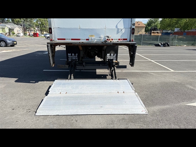 2020 Freightliner M2 / REEFER:2966