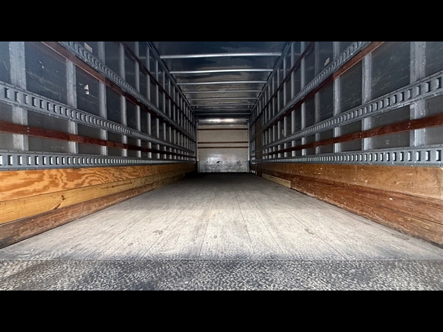 2017 Freightliner M2 / DRY:2992