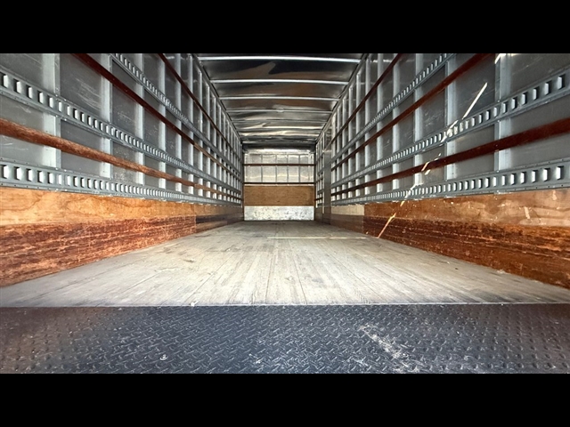 2018 Freightliner M2 / DRY:2948