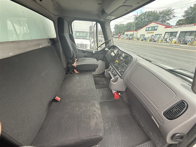 2019 Freightliner M2 / DRY:2983