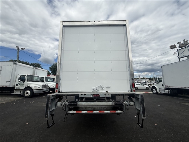 2020 Hino 268 / DRY:2986