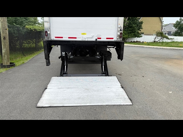 2019 Freightliner M2 / REEFER:2940