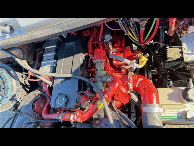 2017 freigthliner M2 / DRY Other:2935