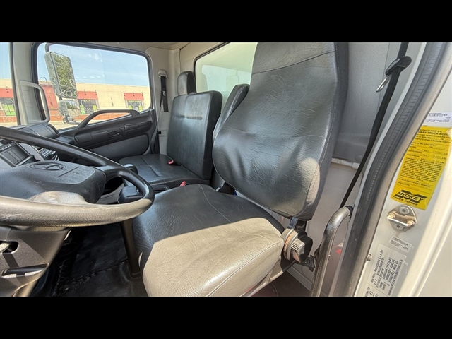 2020 Hino 268 / DRY:2978