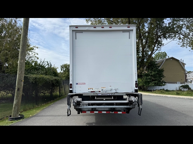 2018 Freightliner M2 / DRY:2988