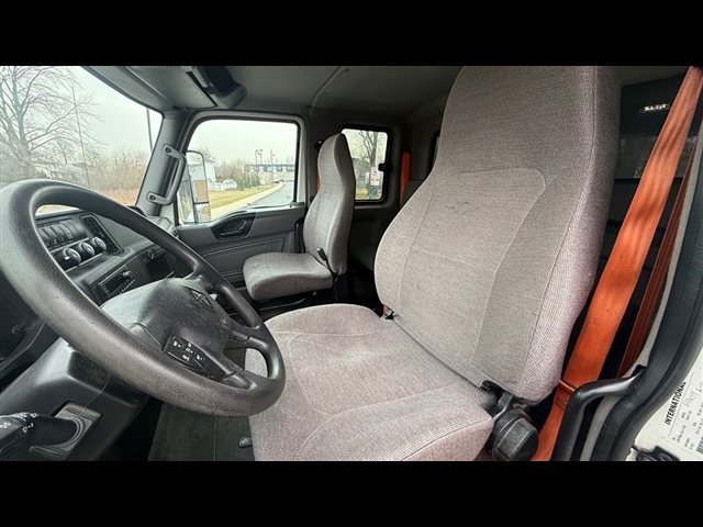 2022 International 4300 / MOVING:2933