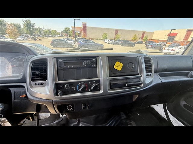 2020 Hino 268 / DRY:2978