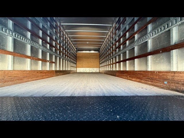 2019 Freightliner M2 / DRY:2949