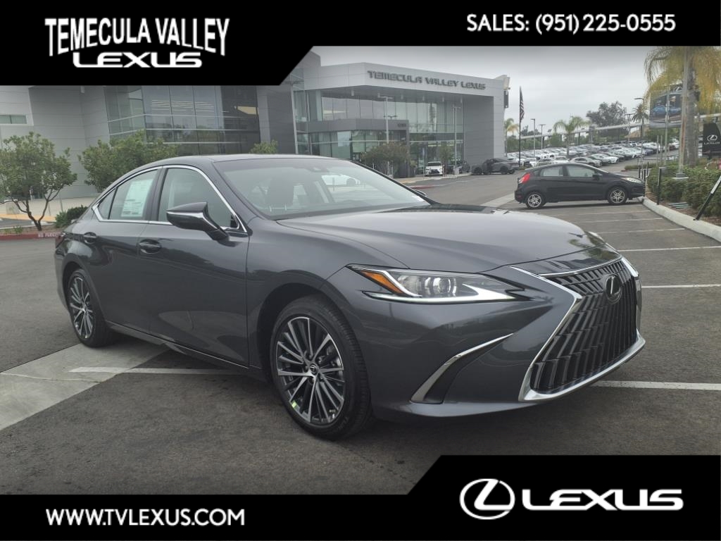 2025 Lexus ES 300h Base