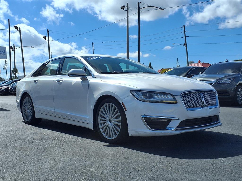 2017 Lincoln MKZ Hybrid Reserve