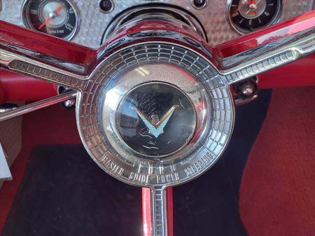 1957 Ford Thunderbird Deluxe