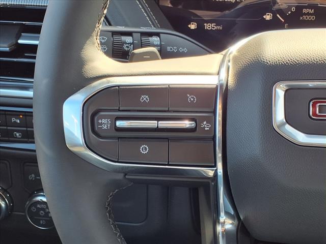 2025 GMC Yukon Elevation