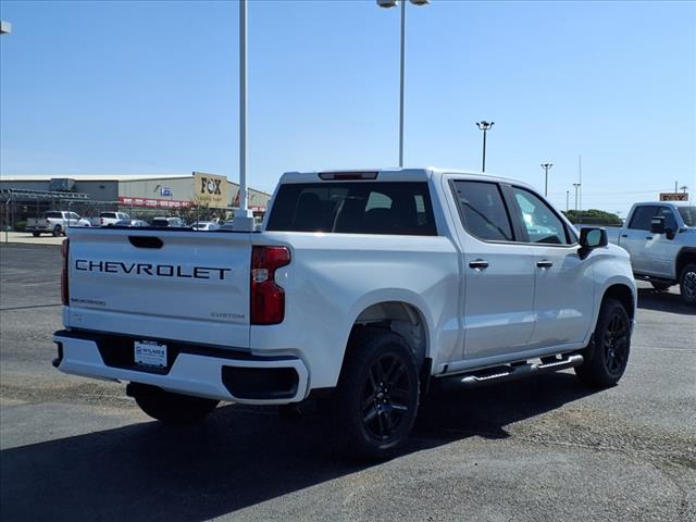 2025 Chevrolet Silverado 1500 Custom