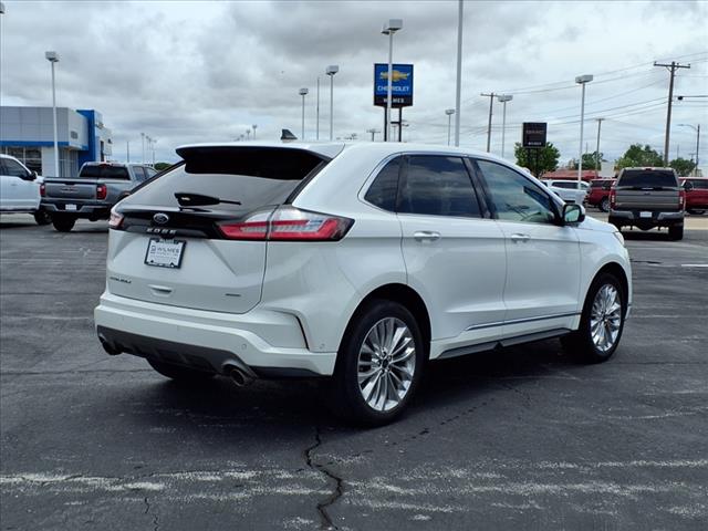 2022 Ford Edge Titanium
