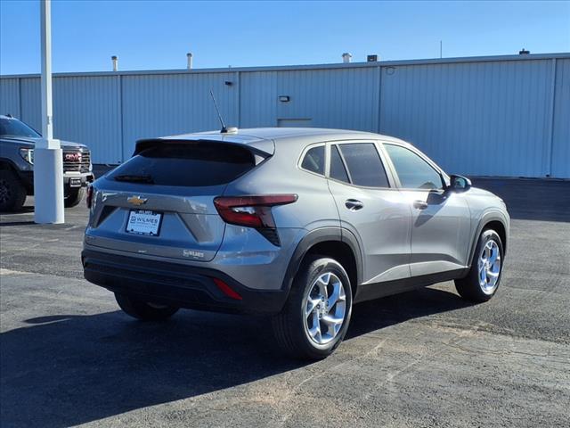 2025 Chevrolet Trax LS